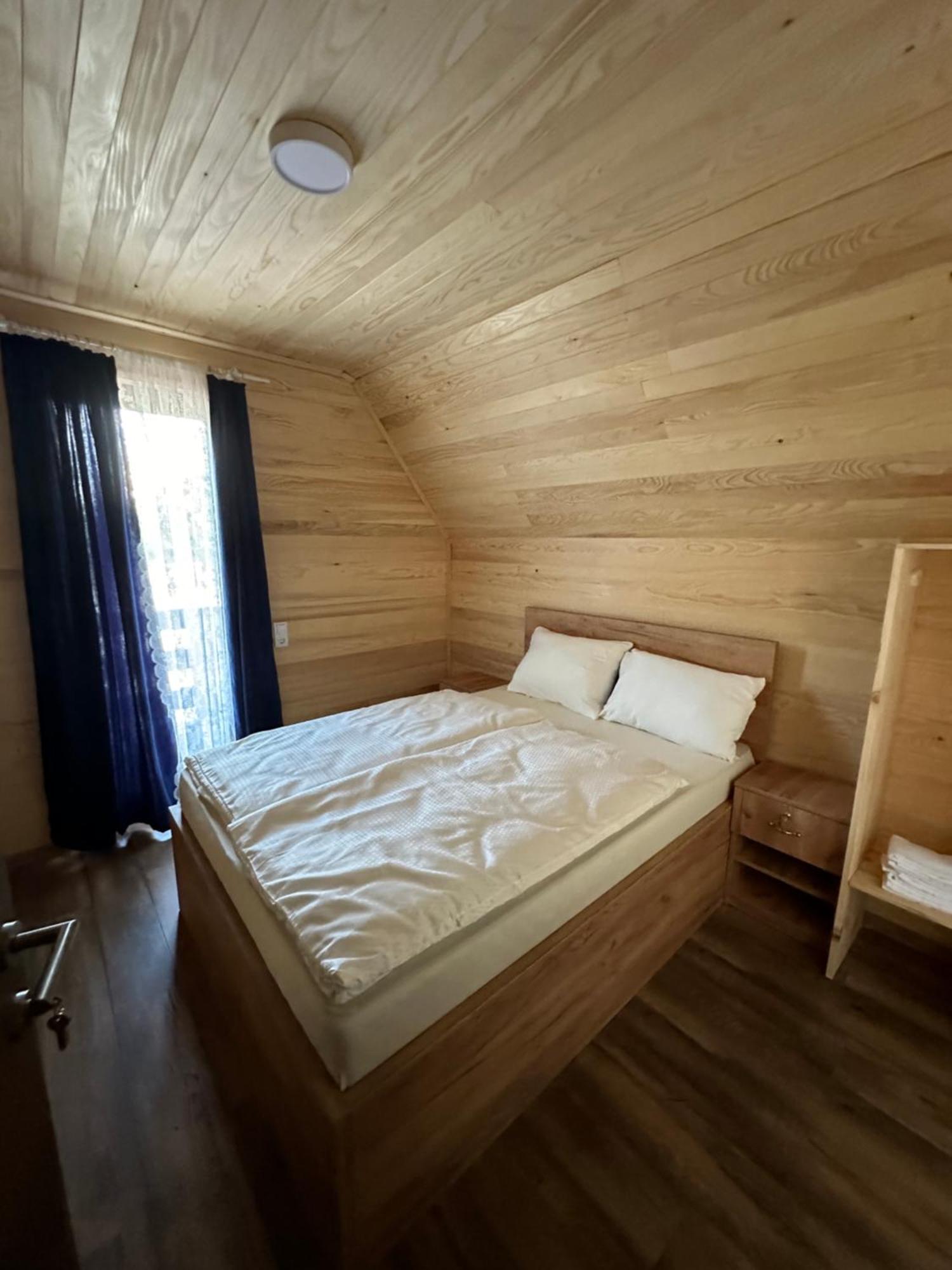 Bungalow House - 5 Rooms Zolaci Bagian luar foto